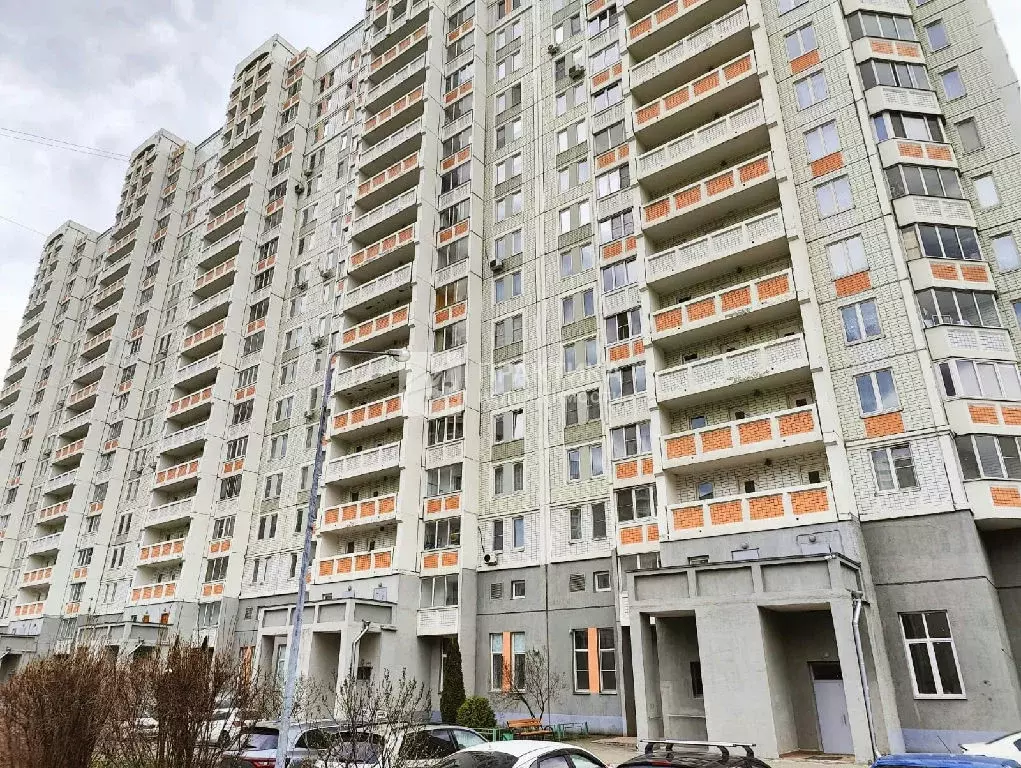 Продается 3-комнатная квартира - Фото 0