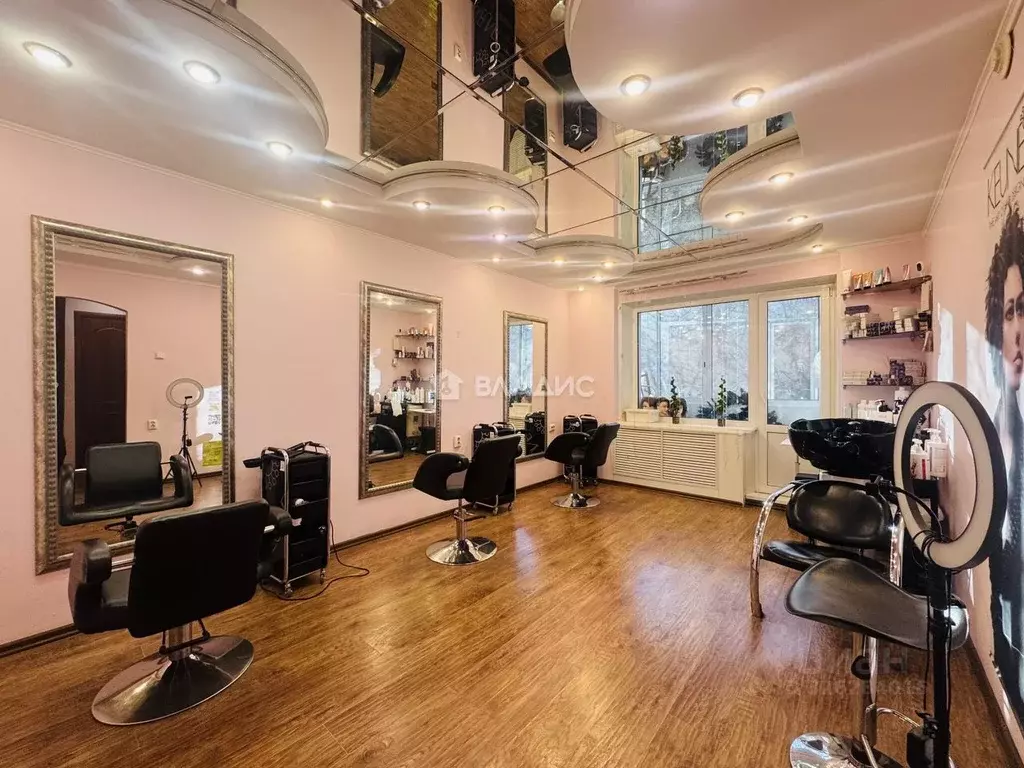 Помещение свободного назначения в Белгородская область, Старый Оскол ... - Фото 1