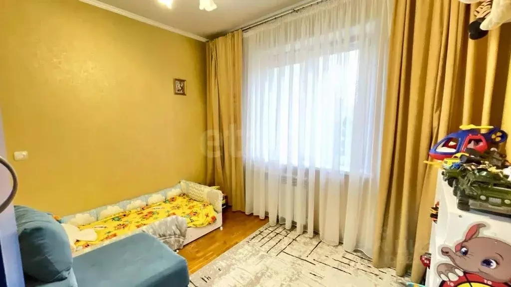 3-к кв. Белгородская область, Белгород 10-й мкр, ул. 60 лет Октября, 9 ... - Фото 1