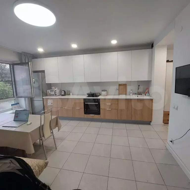 1-к. квартира, 41 м, 4/33 эт. - Фото 0