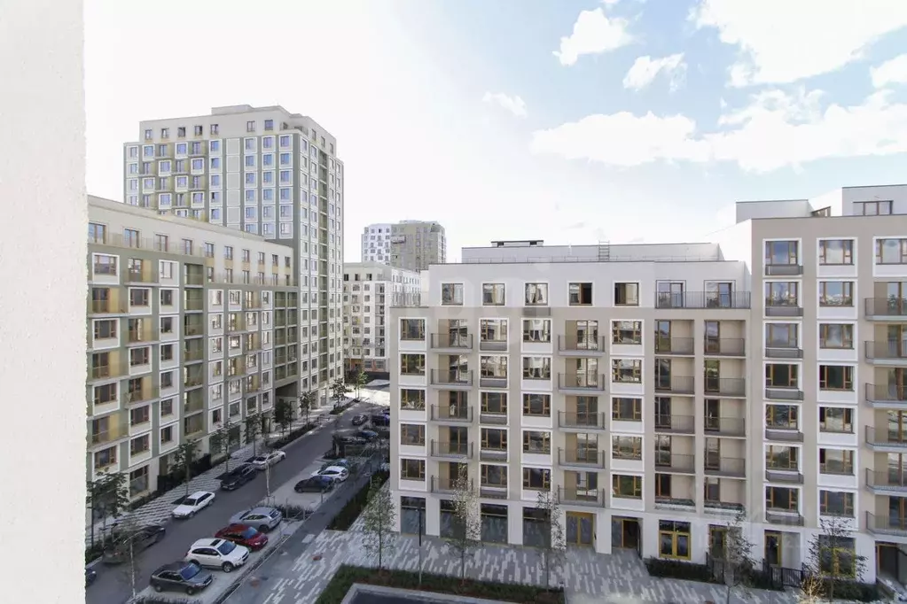 2-к кв. Тюменская область, Тюмень ул. Краснооктябрьская, 4к1 (63.5 м) - Фото 0
