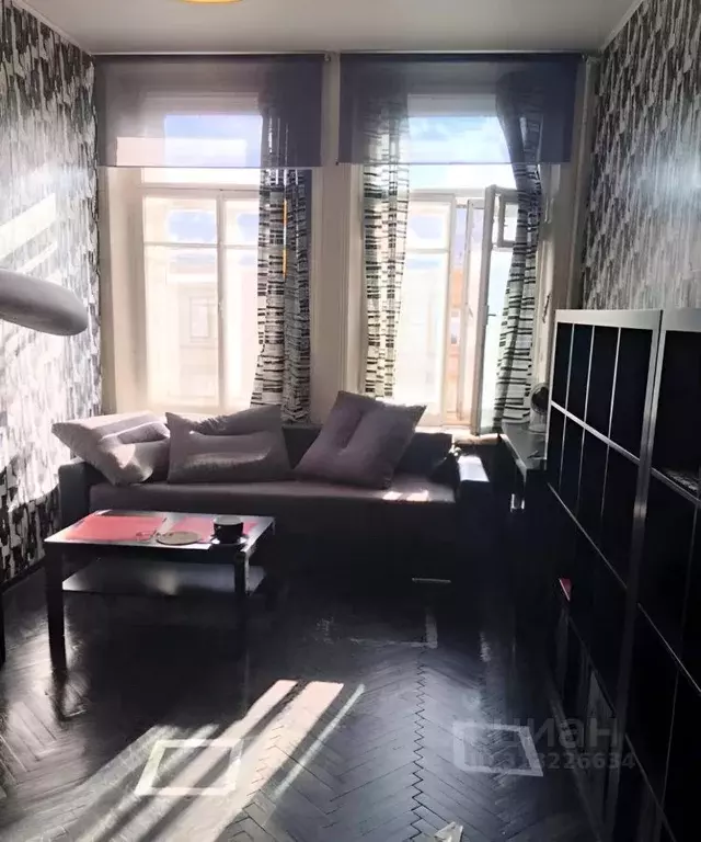 Комната Санкт-Петербург наб. Реки Фонтанки, 121 (18.7 м) - Фото 1