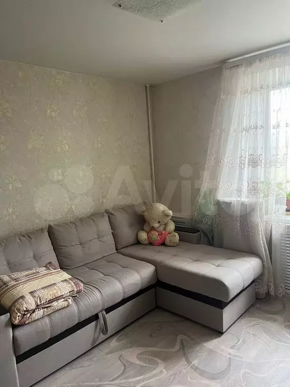 Комната 32,2 м в 3-к., 6/9 эт. - Фото 0
