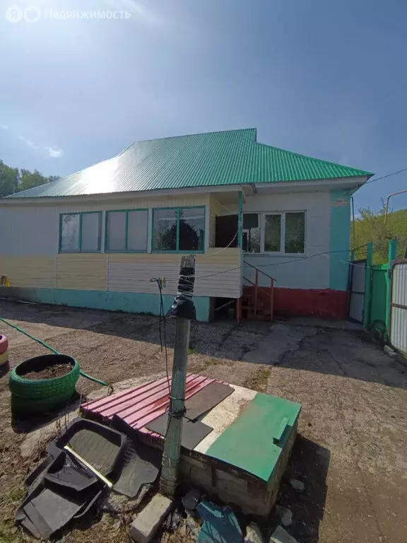Дом в Кувандык, улица Гребенникова, 206А (94.5 м) - Фото 1