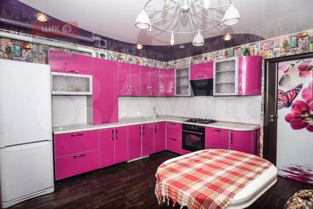 1-к. квартира, 61 м, 1/5 эт. - Фото 1