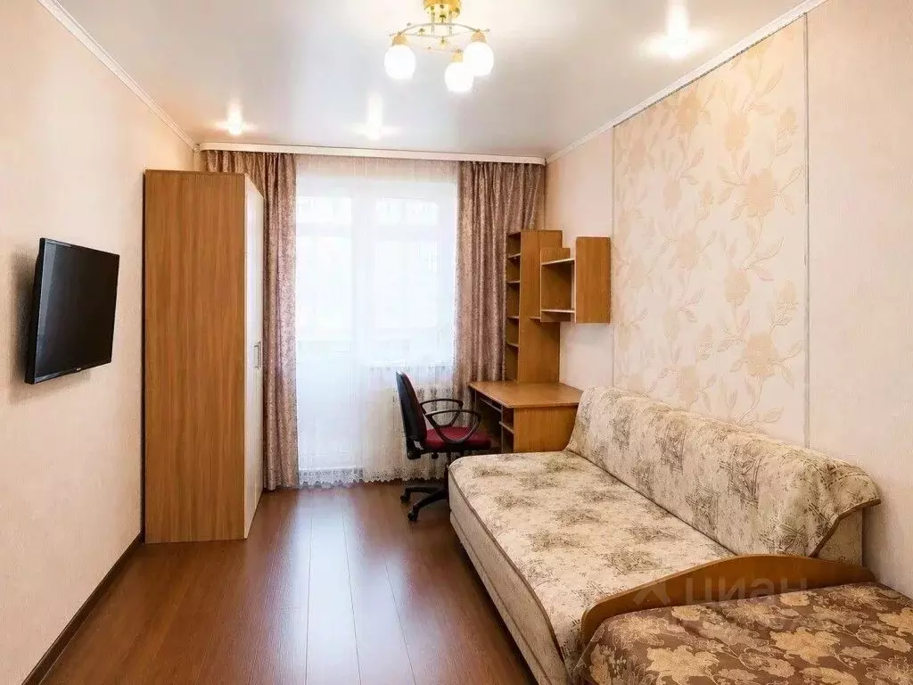 3-к кв. Башкортостан, Уфа Коммунистическая ул., 22 (60.4 м) - Фото 1