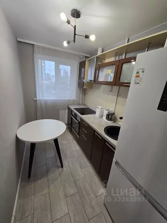 2-к кв. Свердловская область, Екатеринбург ул. Металлургов, 28 (43.0 ... - Фото 0