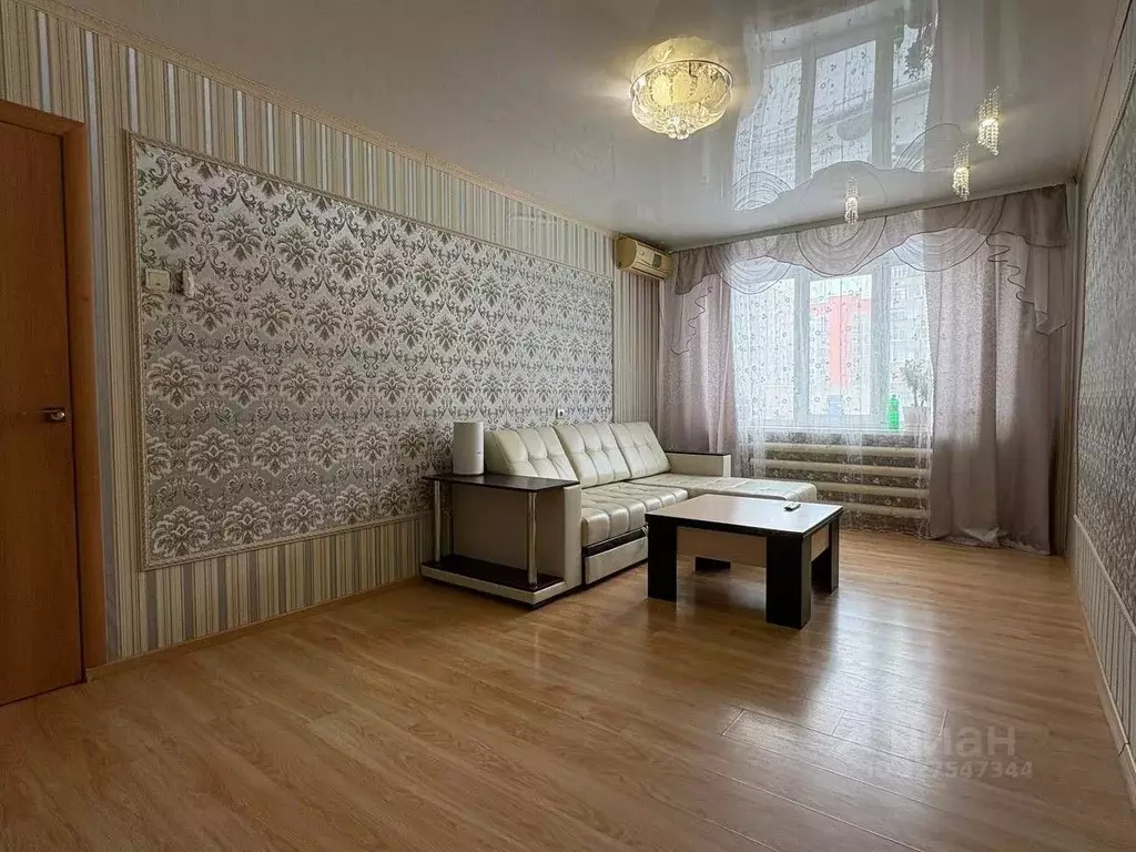 3-к кв. Оренбургская область, Орск Новый город мкр, ул. Маршала ... - Фото 1