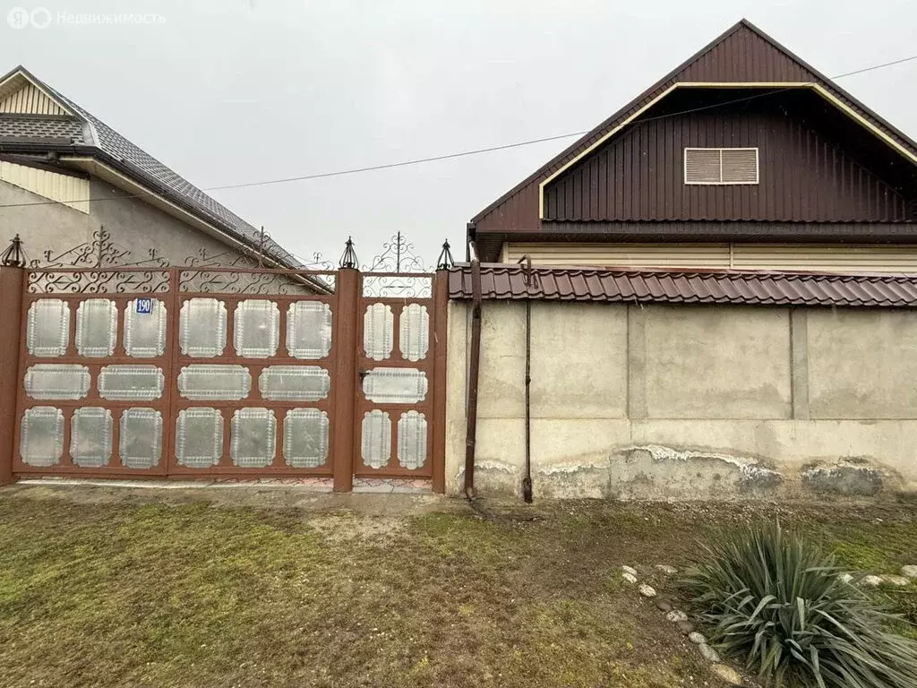 Дом в Чегем, Советская улица (120 м) - Фото 1