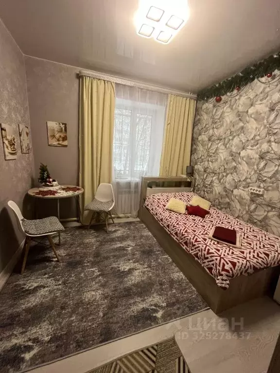 Студия Свердловская область, Екатеринбург ул. Кировградская, 25 (14.8 ... - Фото 1