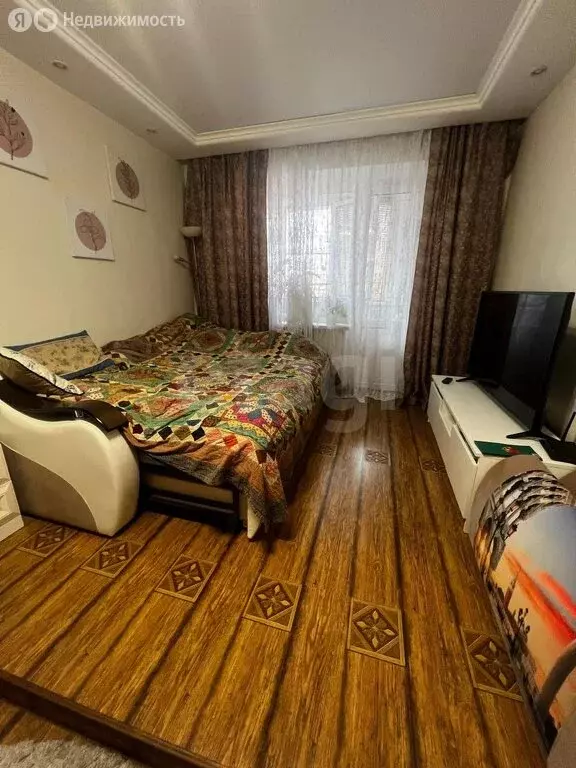 2-комнатная квартира: Осиновая Гора, улица Защитников Тулы, 1 (50 м) - Фото 1