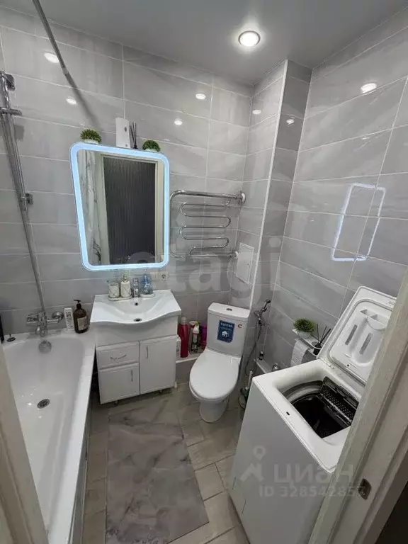 3-к кв. Белгородская область, Белгород ул. Щорса, 2а (61.0 м) - Фото 2