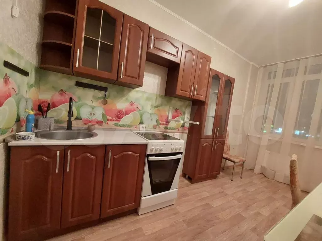 2-к. квартира, 60 м, 2/10 эт. - Фото 1