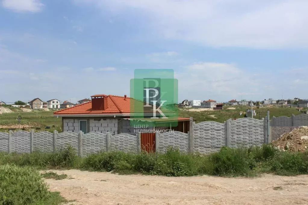 Дом в Севастополь Медик-2 садовое товарищество, 180 (53 м) - Фото 1