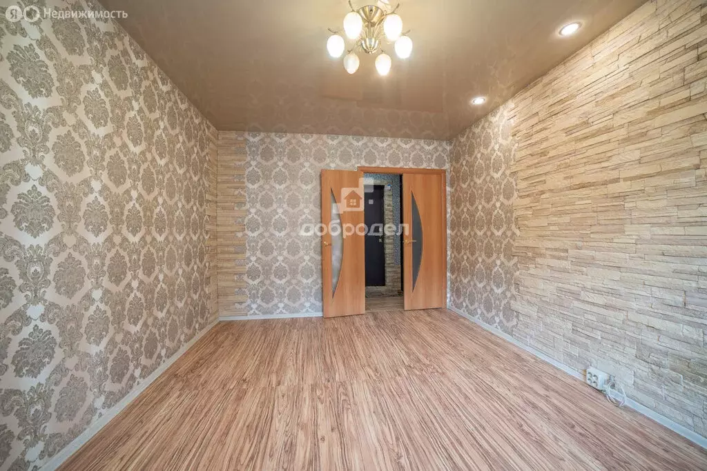 2-комнатная квартира: Екатеринбург, улица Татищева, 82 (47.2 м) - Фото 2