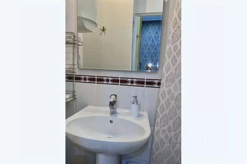 2-к кв. Ставропольский край, Кисловодск ул. Лермонтова, 24 (30.0 м) - Фото 1