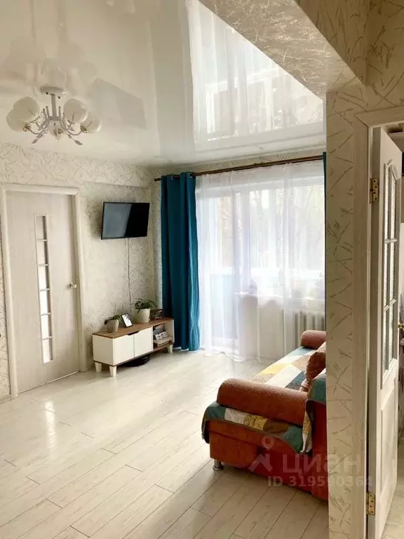 2-к кв. Карелия, Петрозаводск Октябрьский просп., 4А (46.0 м) - Фото 1