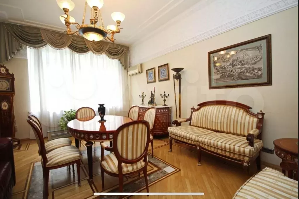 4-к. квартира, 136 м, 5/6 эт. - Фото 0