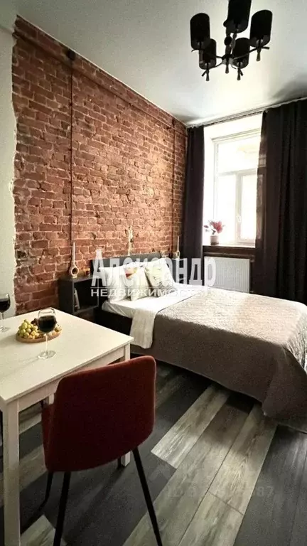 Студия Санкт-Петербург наб. Реки Фонтанки, 84 (37.0 м) - Фото 1