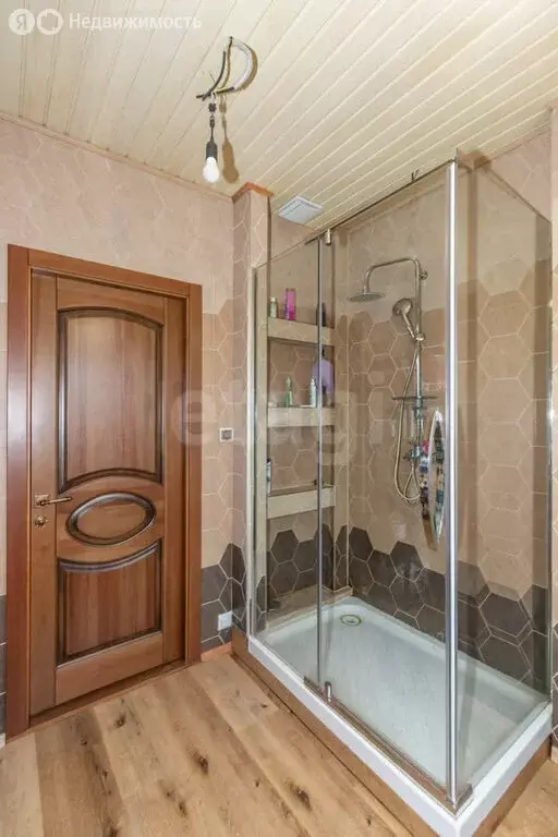 Дом в Усть-Заостровка, Весенняя улица (204 м) - Фото 1