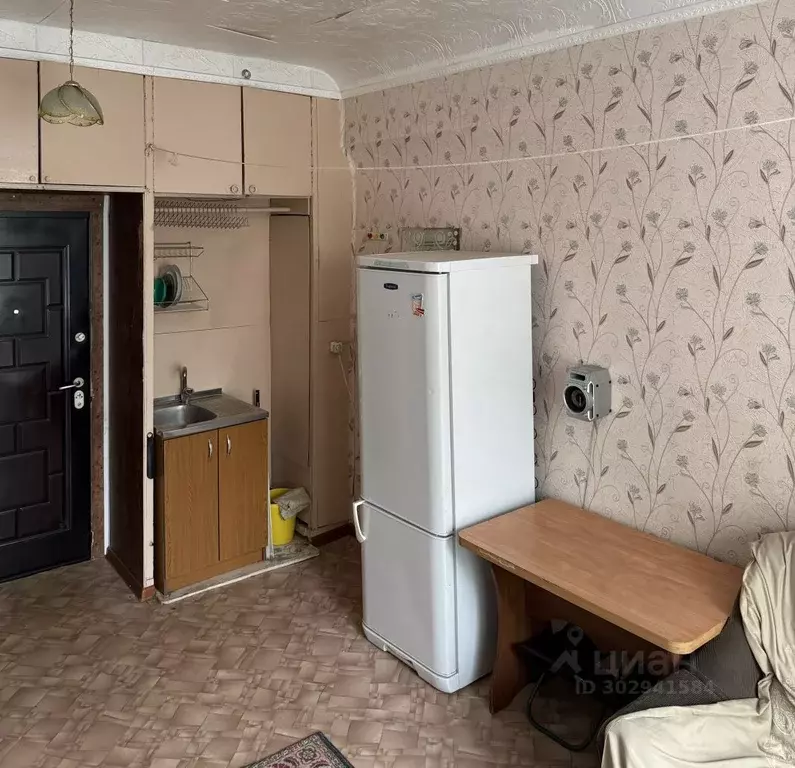 Комната Омская область, Омск ул. 10 лет Октября, 189 (19.1 м) - Фото 1
