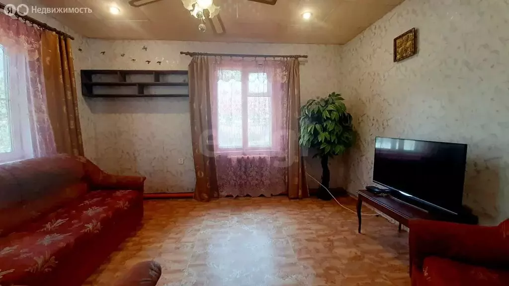 3-комнатная квартира: посёлок Пчёвжа, Октябрьская улица, 3 (54.1 м) - Фото 2