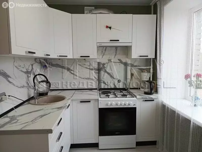 3-комнатная квартира: Приозерск, улица Ленина, 28 (59.8 м) - Фото 1