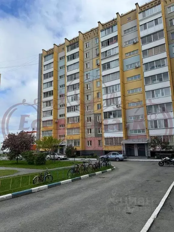 2-к кв. Курганская область, Курган Заозерный жилрайон, 4-й мкр, 24 ... - Фото 0