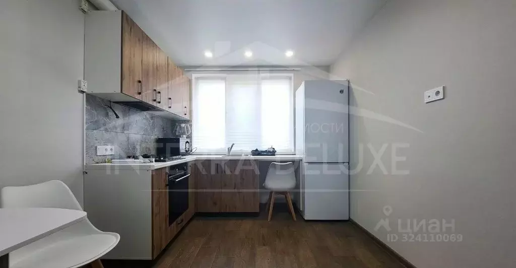 2-к кв. Севастополь ул. Актюбинская, 41 (65.0 м) - Фото 2