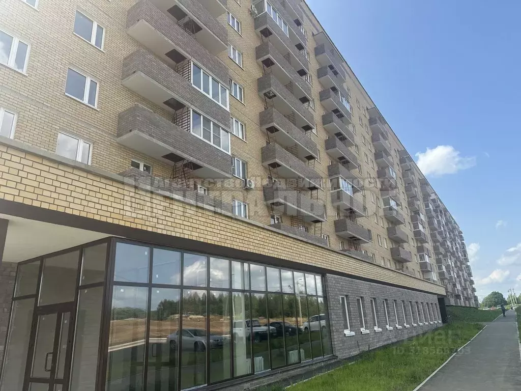 2-к кв. Смоленская область, Смоленск ул. 100-летия Комсомола, 1 (62.16 ... - Фото 0
