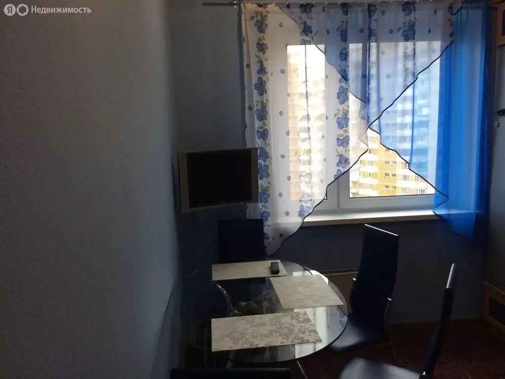 2-комнатная квартира: Москва, Пятницкое шоссе, 11к1с1 (60 м) - Фото 0