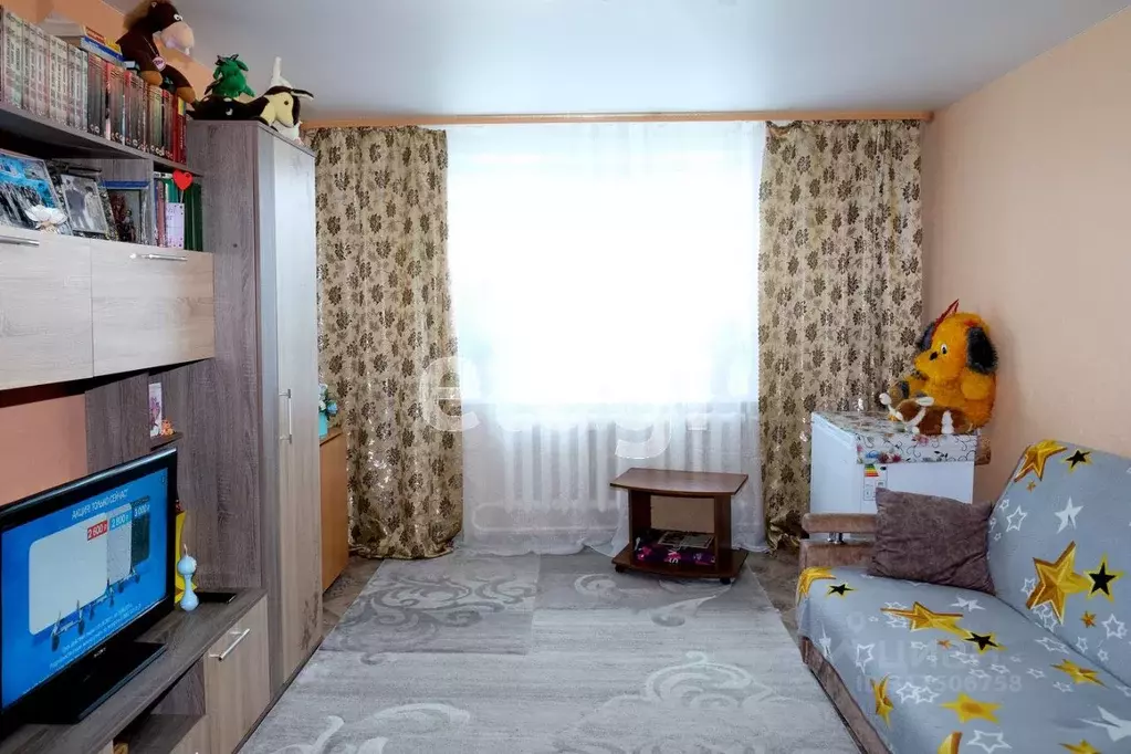 4-к кв. Сахалинская область, Анива ул. Гоголя, 5 (82.4 м) - Фото 0