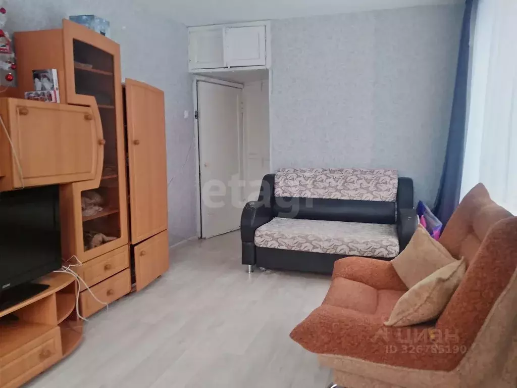 2-к кв. Псковская область, Остров ул. ДОС, 14 (41.1 м) - Фото 1