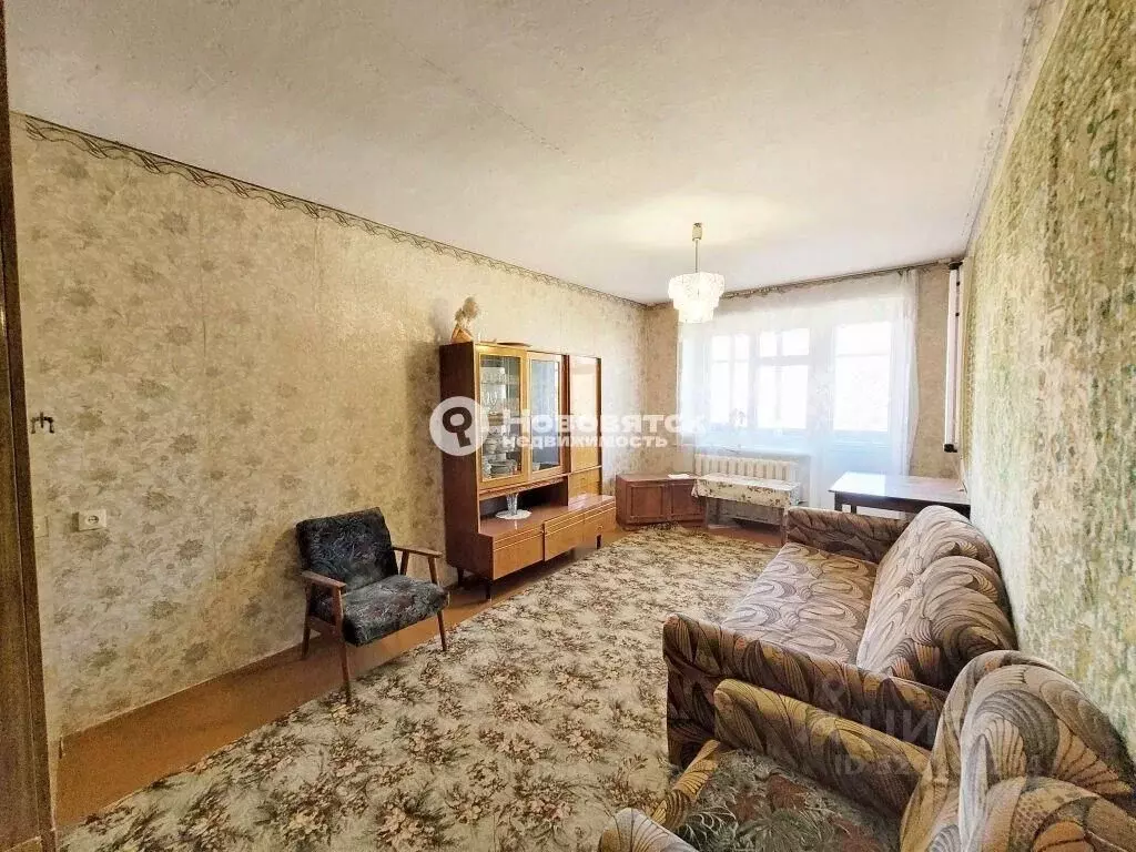 3-к кв. Кировская область, Киров ул. Опарина, 8 (57.3 м) - Фото 2