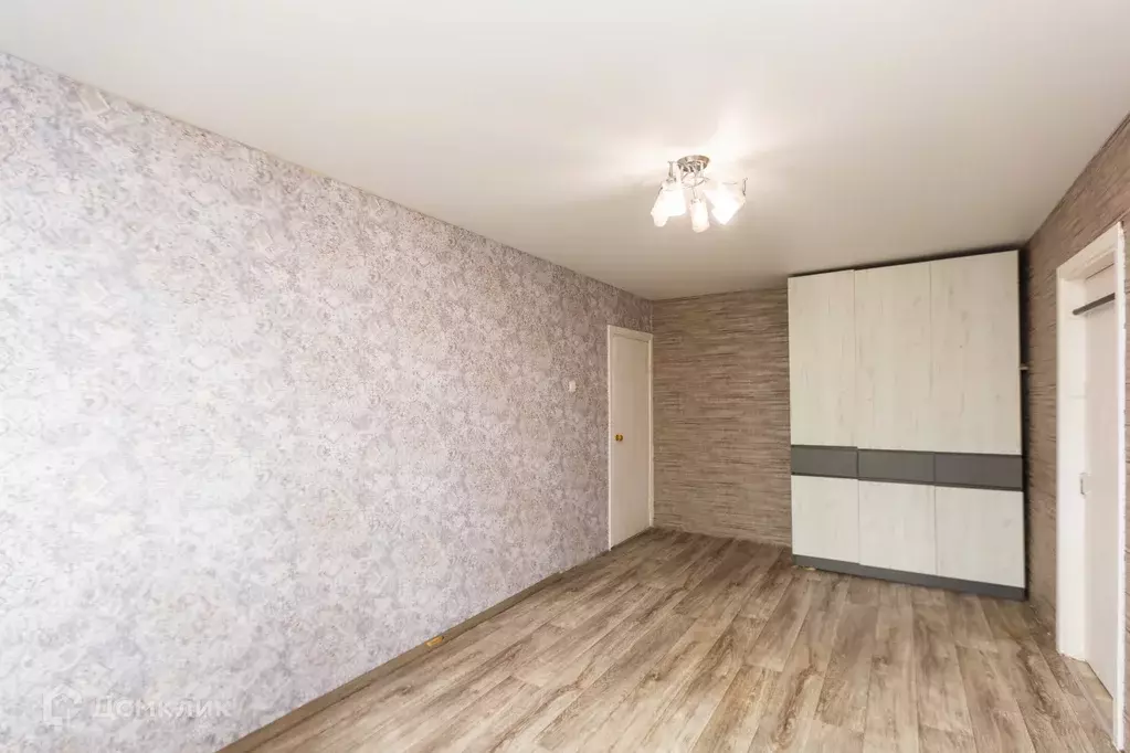 Продаётся 4-к квартира, 60.5 м - Фото 1