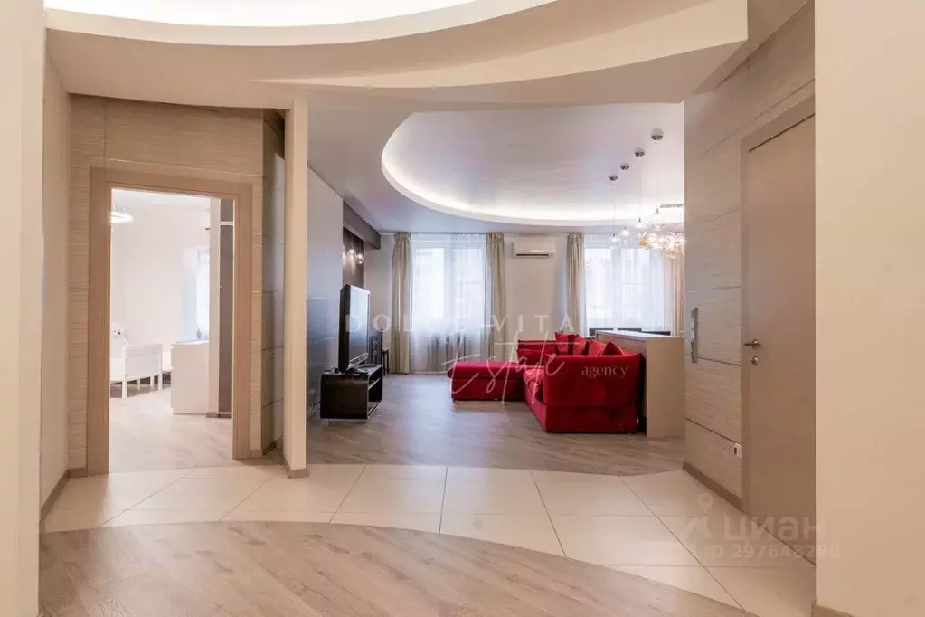 3-к кв. Санкт-Петербург ул. Большая Зеленина, 8к2 (138.0 м) - Фото 1