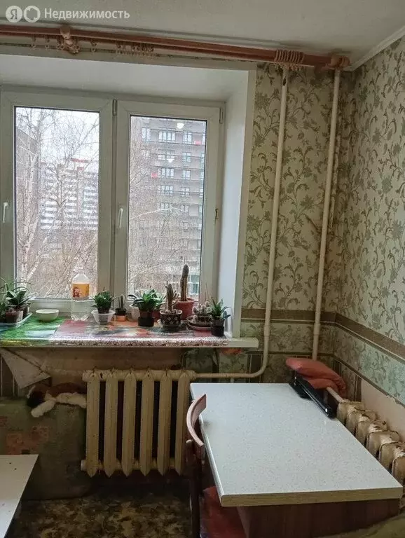 3-комнатная квартира: Нижний Новгород, улица Федосеенко, 11 (62.4 м) - Фото 1