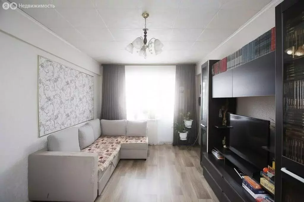 3-комнатная квартира: Тула, улица Щегловская Засека, 11 (47.6 м) - Фото 1