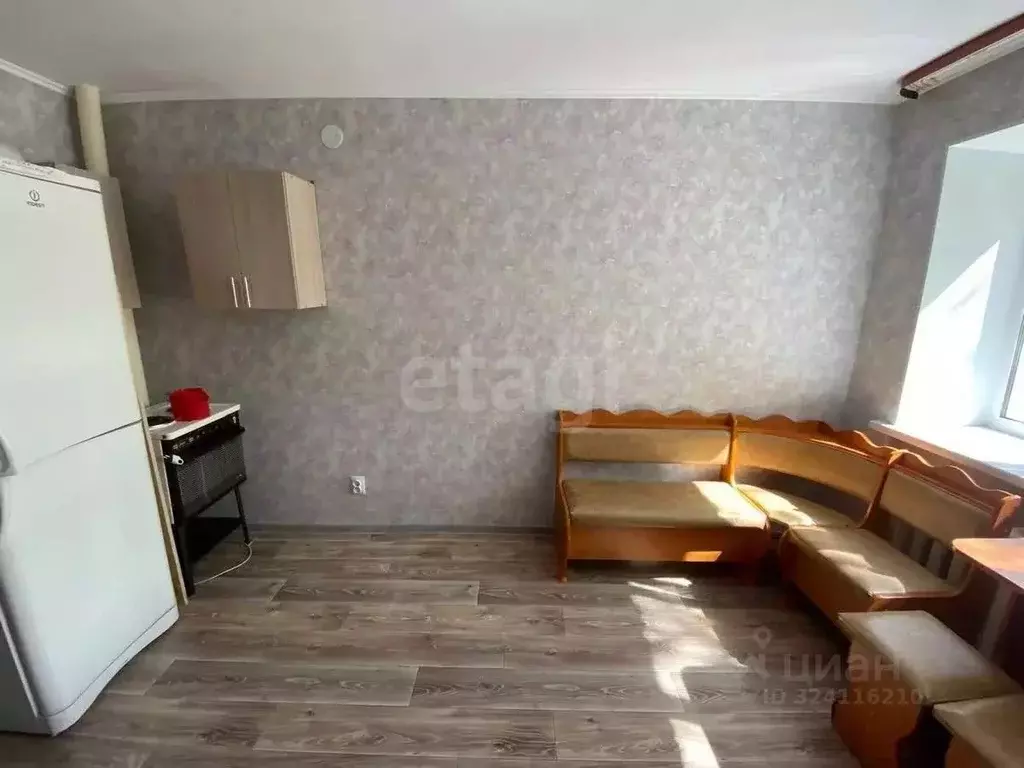 Комната Тюменская область, Тюмень ул. Красина, 5 (13.3 м) - Фото 1