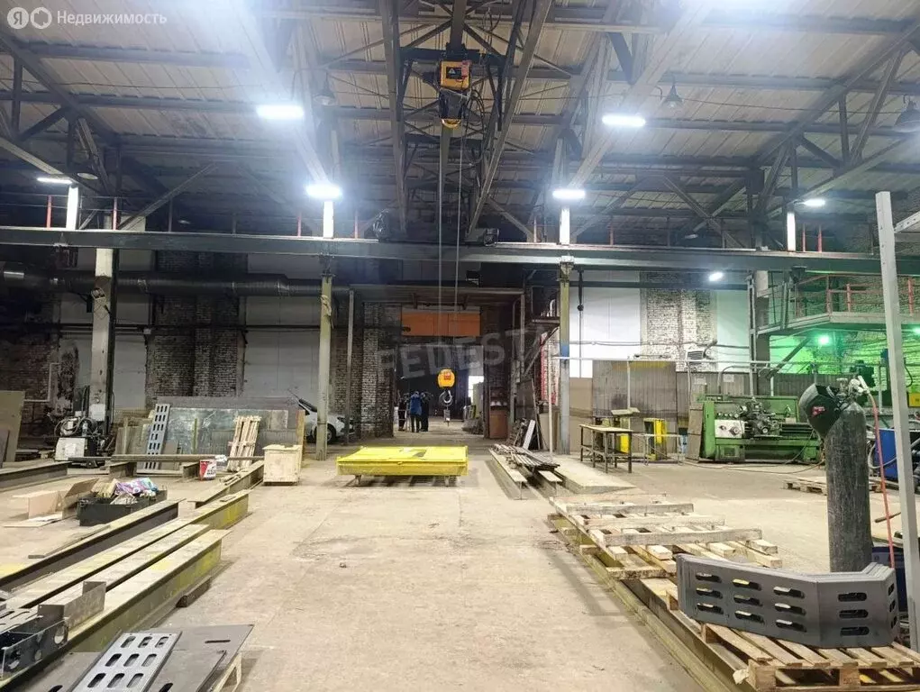 Склад (870 м) - Фото 1