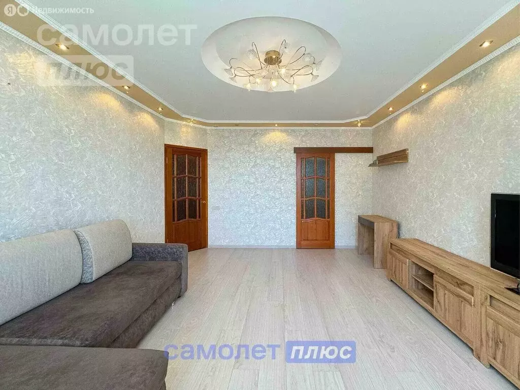 1-комнатная квартира: Чебоксары, проспект Ленина, 7 (50.4 м) - Фото 1