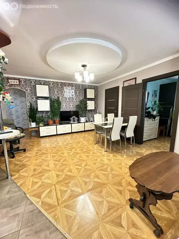 3-комнатная квартира: Уфа, улица Ахметова, 320/1 (77.3 м) - Фото 1