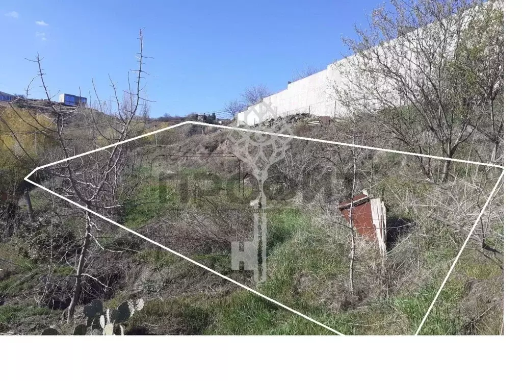 Участок в Крым, Алушта муниципальный округ, с. Солнечногорское ул. ... - Фото 1