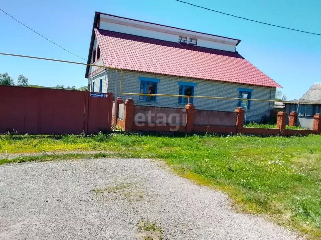 Дом в Белгородская область, Чернянский район, Огибнянское с/пос, с. ... - Фото 1