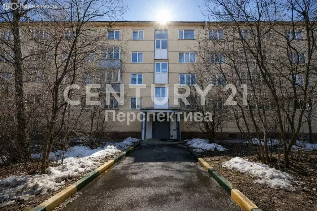 2-комнатная квартира: посёлок городского типа Красково, улица Карла ... - Фото 1