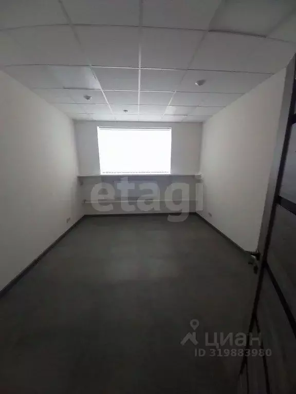 Офис в Удмуртия, Ижевск Авангардная ул., 10 (22 м) - Фото 0