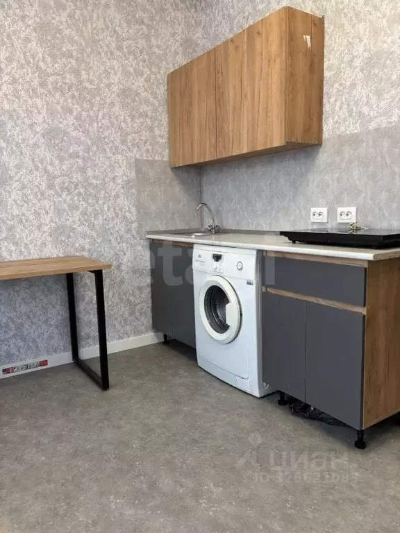 Студия Красноярский край, Красноярск Новая Базаиха мкр,  (14.0 м) - Фото 2