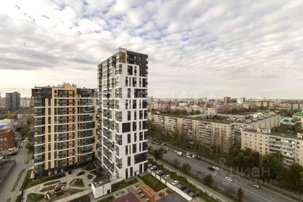 2-к кв. Тюменская область, Тюмень Профсоюзная ул., 55 (70.6 м) - Фото 1