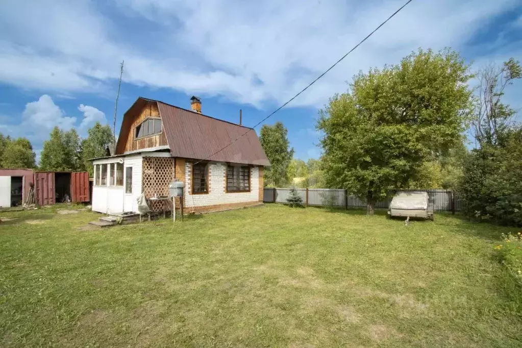 Дом в Тюменская область, Ялуторовский муниципальный округ, Поле Чудес ... - Фото 1