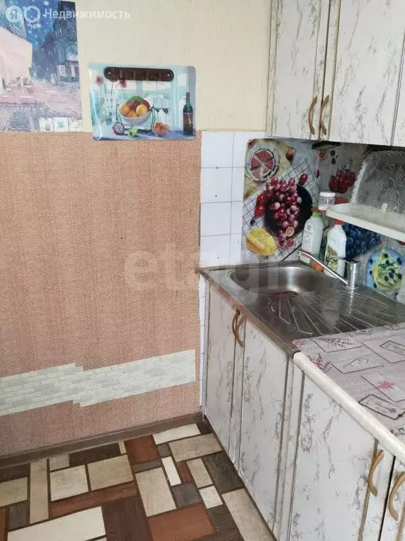 2-комнатная квартира: Усинск, Возейская улица, 11 (48.4 м) - Фото 2